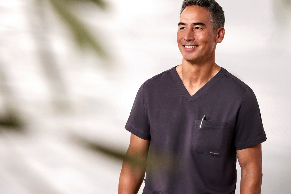 Lightweight Scrubs: A Guide to All-Day Comfort