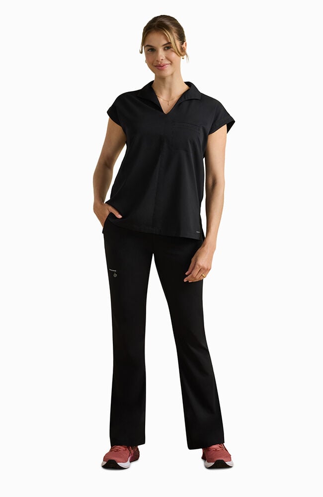 Healing Hands | Women's Jazz Collared Tuckable Scrub Top
