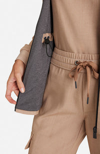 ::Desert Taupe